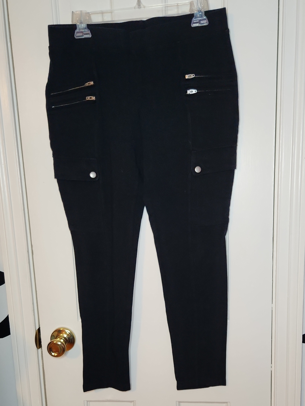 Black Women's Cargo Ponte Knit Pants/leggings